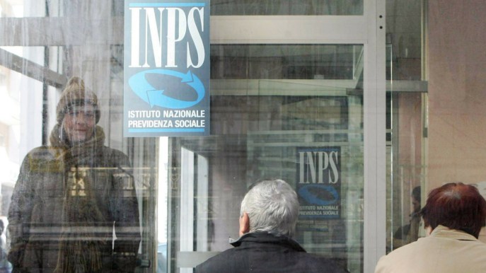 Pensioni, Quota 100: Inps la privilegia e taglia le pensioni “normali”