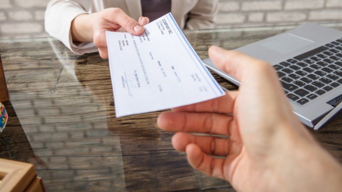 Manovra, tornano i voucher per il lavoro occasionale