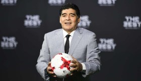 Maradona, guerra per l’eredità: quanto vale il suo patrimonio e a chi andrà