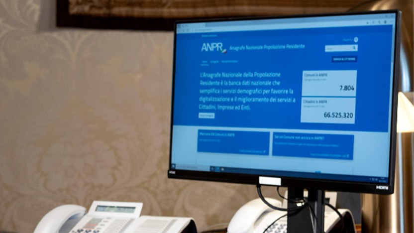 Anagrafe online al via, addio code: i 14 certificati che possiamo scaricare gratis