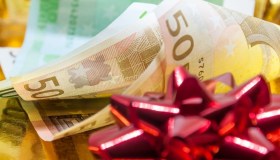 Regali di Natale come le spese sanitarie, le Partite IVA le possono scaricare?