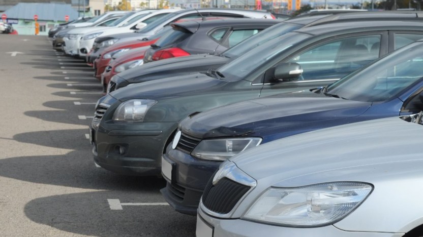 Stop auto a benzina, quanti sono i posti di lavoro a rischio