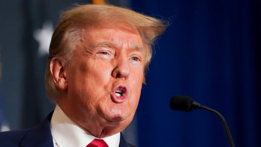 Trump indagato per spionaggio: cosa ha trovato l’Fbi a casa sua
