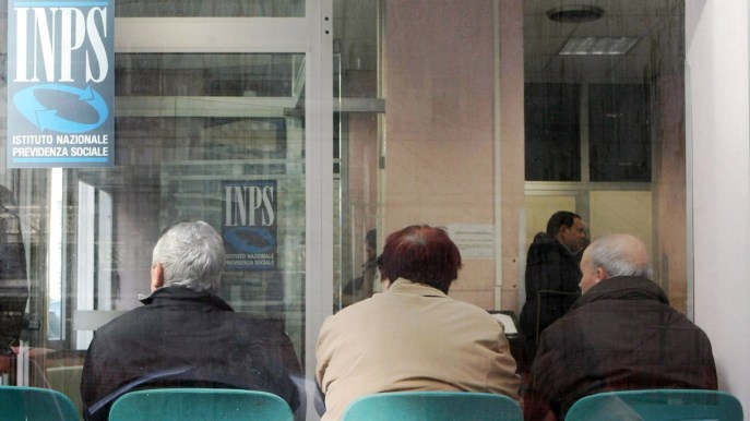 Pensioni, si rischia ritorno a legge Fornero: le 3 opzioni del governo