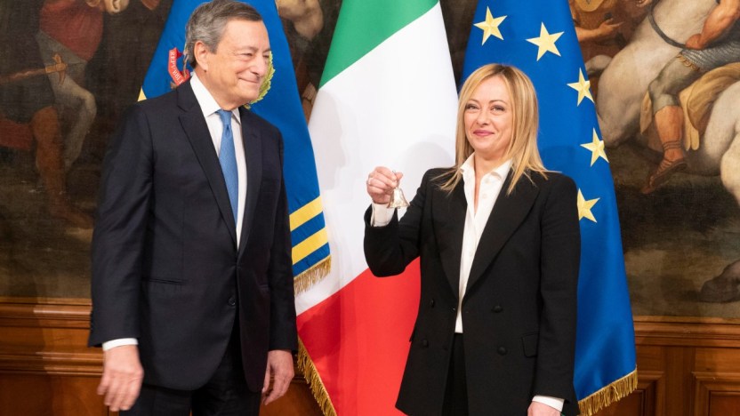 Meloni allarga già il governo: torna Cingolani e un altro fedelissimo è pronto a entrare