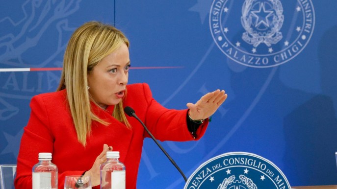 Manovra, nuova stretta sul Reddito: ecco chi rischia