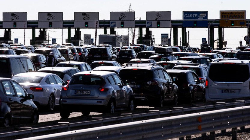 Col 2023 arrivano nuovi rincari: ecco cosa pagheremo di più