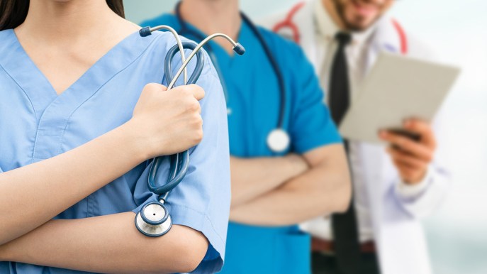Sanità: addio infermieri italiani, pronti 65mila indiani