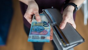 Rincari di Pasqua: i negozi che hanno aumentato i prezzi
