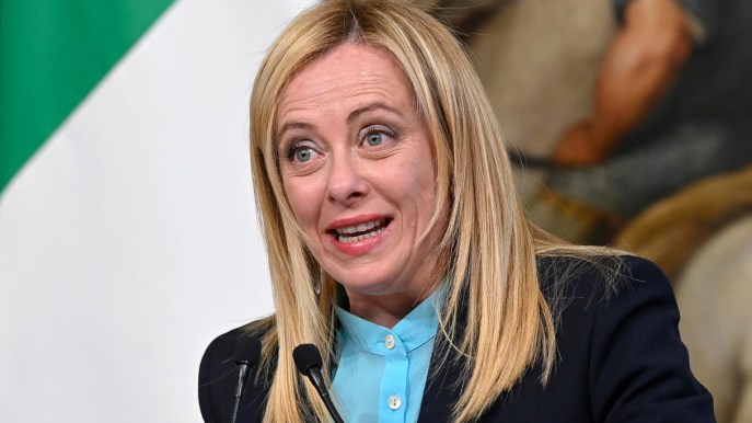 Governo Meloni perde pezzi: addio a 4 mesi dall’insediamento