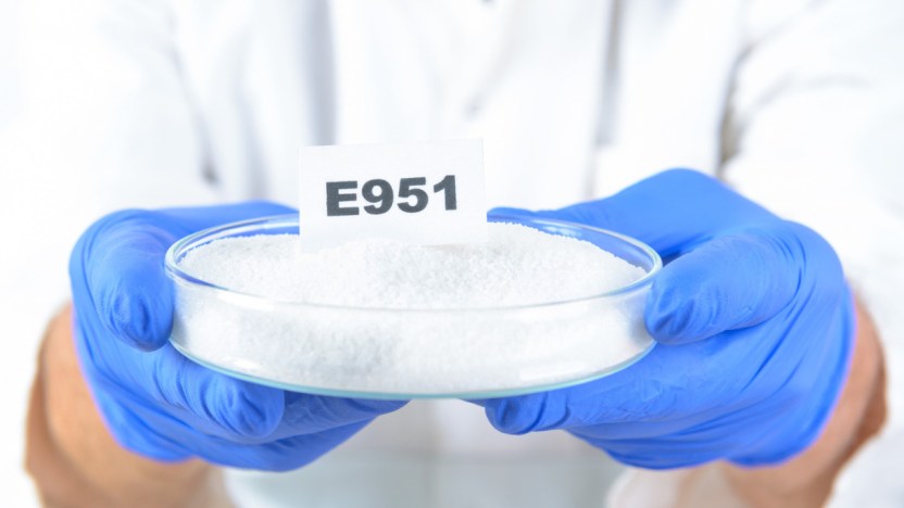L’OMS lancia l’allarme aspartame: dove è presente