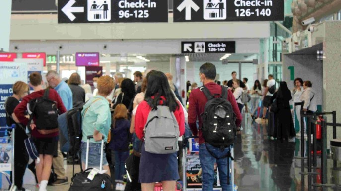 Vacanze in Italia o all’estero: dove conviene? Prezzi dei voli a confronto