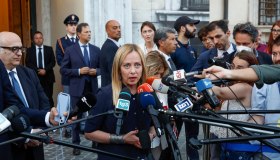 Meloni rischia grosso: alla Manovra mancano i soldi