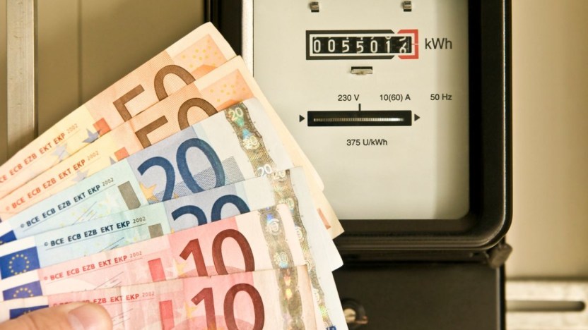 Aumentano bollette di luce e gas (di nuovo): ecco quanto pagheremo di più