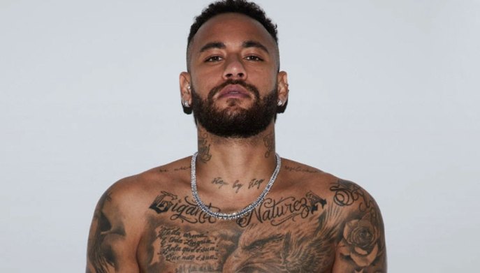 Neymar Jr. indossa il brand.