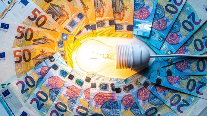 Dl Energia approvato, addio al mercato tutelato gas e luce: nessuna proroga