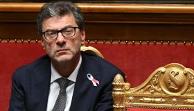 Giancarlo Giorgetti sul Mes si smarca dal governo Meloni: “Conveniva approvarlo”