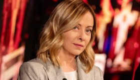 Giorgia Meloni difende le privatizzazioni, sul tavolo il dossier Ferrovie: ipotesi Europee per la premier