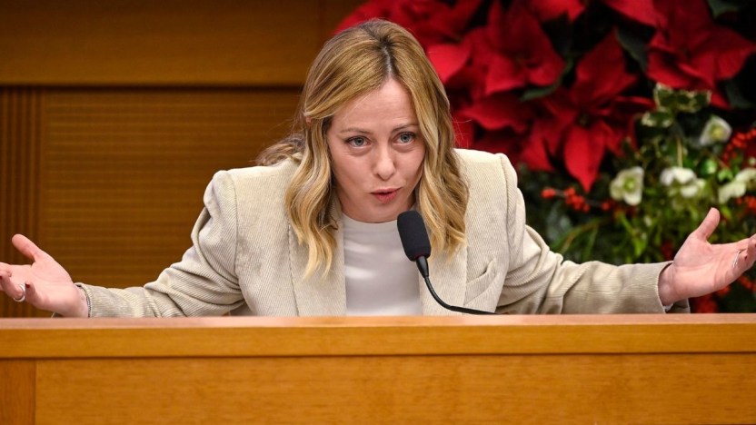 Meloni: “Su elezioni europee non ho ancora deciso”. Da cosa dipende la sua scelta? Può farlo?