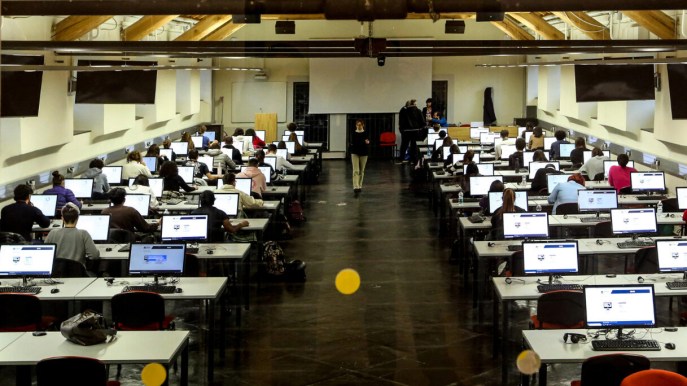 Test di Medicina 2024, le prove slittano ad aprile: le domande saranno pubbliche