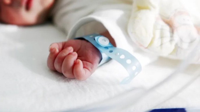 Meningite batterica uccide bimbo di sette mesi: quali sono i sintomi e le misure preventive che abbiamo?