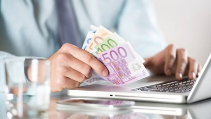 Bonus acqua potabile, domande entro il 28 febbraio: a chi spetta e come richiederlo