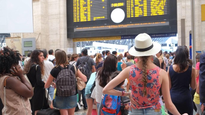 Bonus ritardi Trenord, dall’1 aprile stop ai rimborsi automatici: la nuova procedura