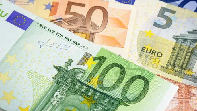 Aziende italiane con un miliardo di ricavi, la classifica: tante a controllo pubblico o straniero