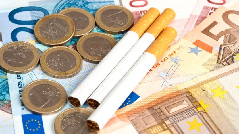 Aumenti sigarette, scatta la nuova stangata: quali marche costano di più