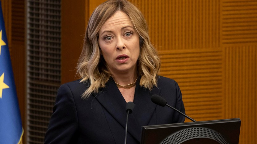 Meloni a picco nei sondaggi politici: FdI mai così in basso dalla nascita del Governo