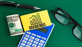 Buyback globali in calo, nuovo record per i dividendi