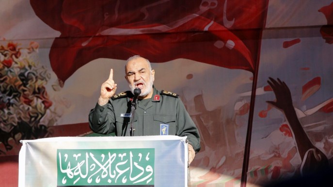 Hezbollah, l’Iran risponderà a Israele: ambasciate chiuse e svolta nella guerra