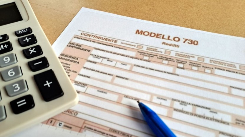 Dichiarazione dei redditi, arrivano le semplificazioni su Iva e 730 con le istruzioni AdE