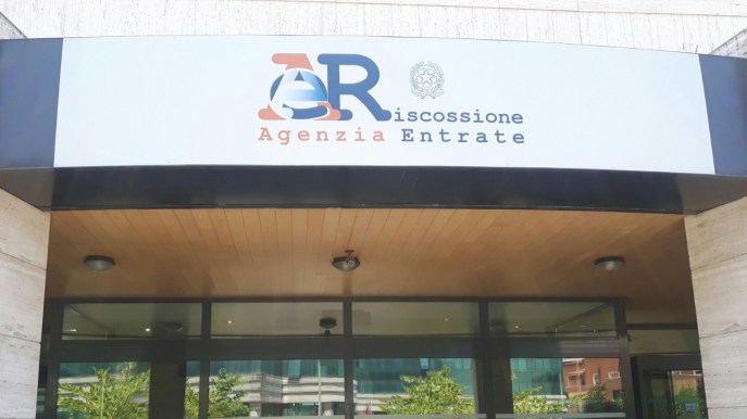 Agenzia delle Entrate, truffa dei rimborsi falsi: come riconoscerla