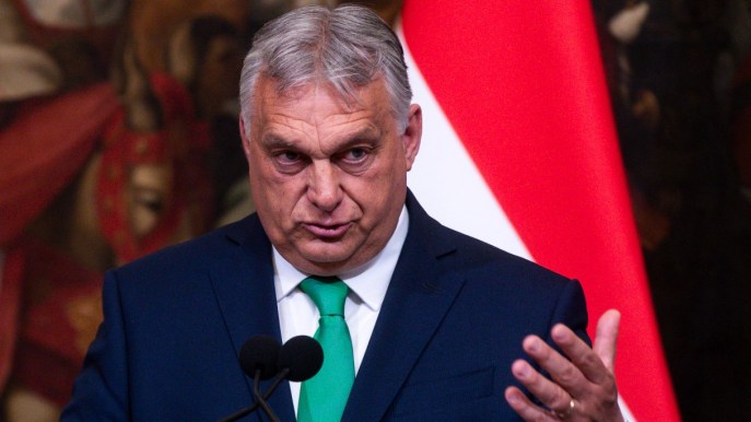 Orban fa concorrenza a Meloni e Salvini in Europa: nuovo gruppo al Parlamento Ue