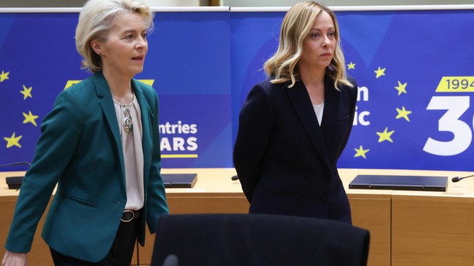 Dopo le elezioni in Francia e in Europa, l’Ue in crisi potrebbe implodere?