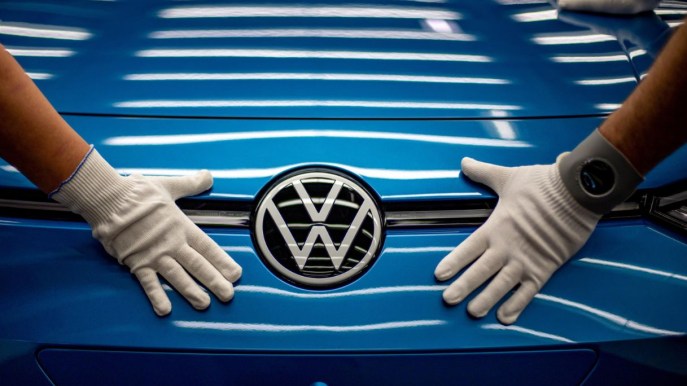 Volkswagen pensa alla chiusura di stabilimenti in Germania: sarebbe la prima volta