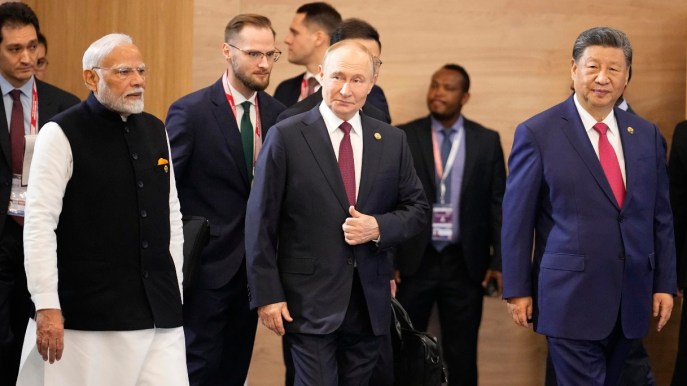 È il giorno di Putin al Brics Summit, si discute di sanzioni e guerre