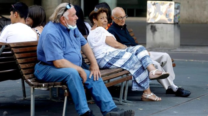 Pensioni 2025, incentivi per chi resta al lavoro. Invariate Quota 103 e Opzione donna
