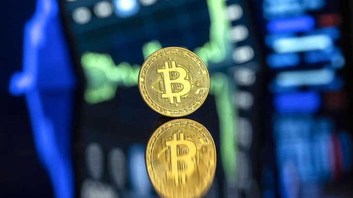 Il Governo ci ripensa sui Bitcoin in Manovra, meno tasse del previsto per le criptovalute