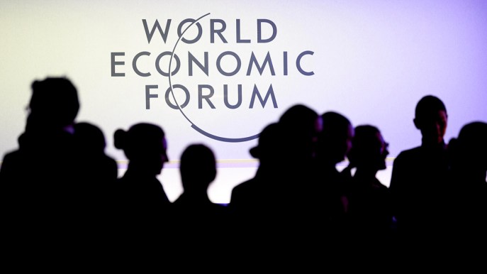 Gli eccessi di Davos tra escort, droga e festini durante il World Economic Forum