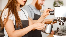 Stipendi bassi, a rischio povertà i lavoratori con contratto a tempo determinato