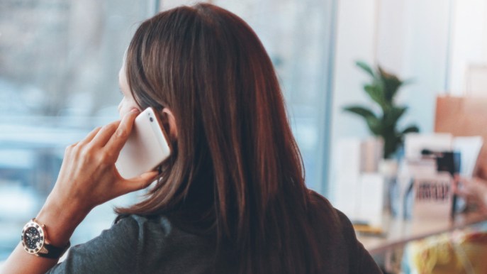 Call center, 7 aziende nel mirino Agcm per contratti truffa