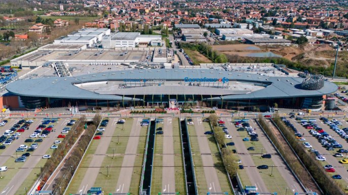 Carrefour via dall’Italia, ipotesi supermercati ceduti alle concorrenti