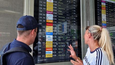 Aeroporto di Catania, stop ai voli per una gru sospesa in pista